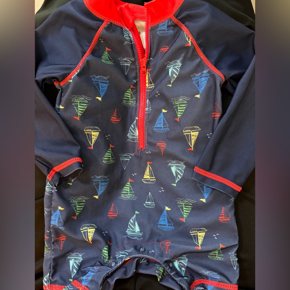 Little Lad Navy Sailboat Print Kids Swim Rash guard Size 12 months zip and snap